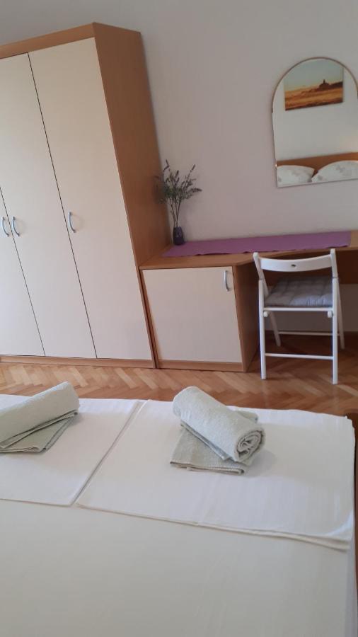 Apartmani Mileta *