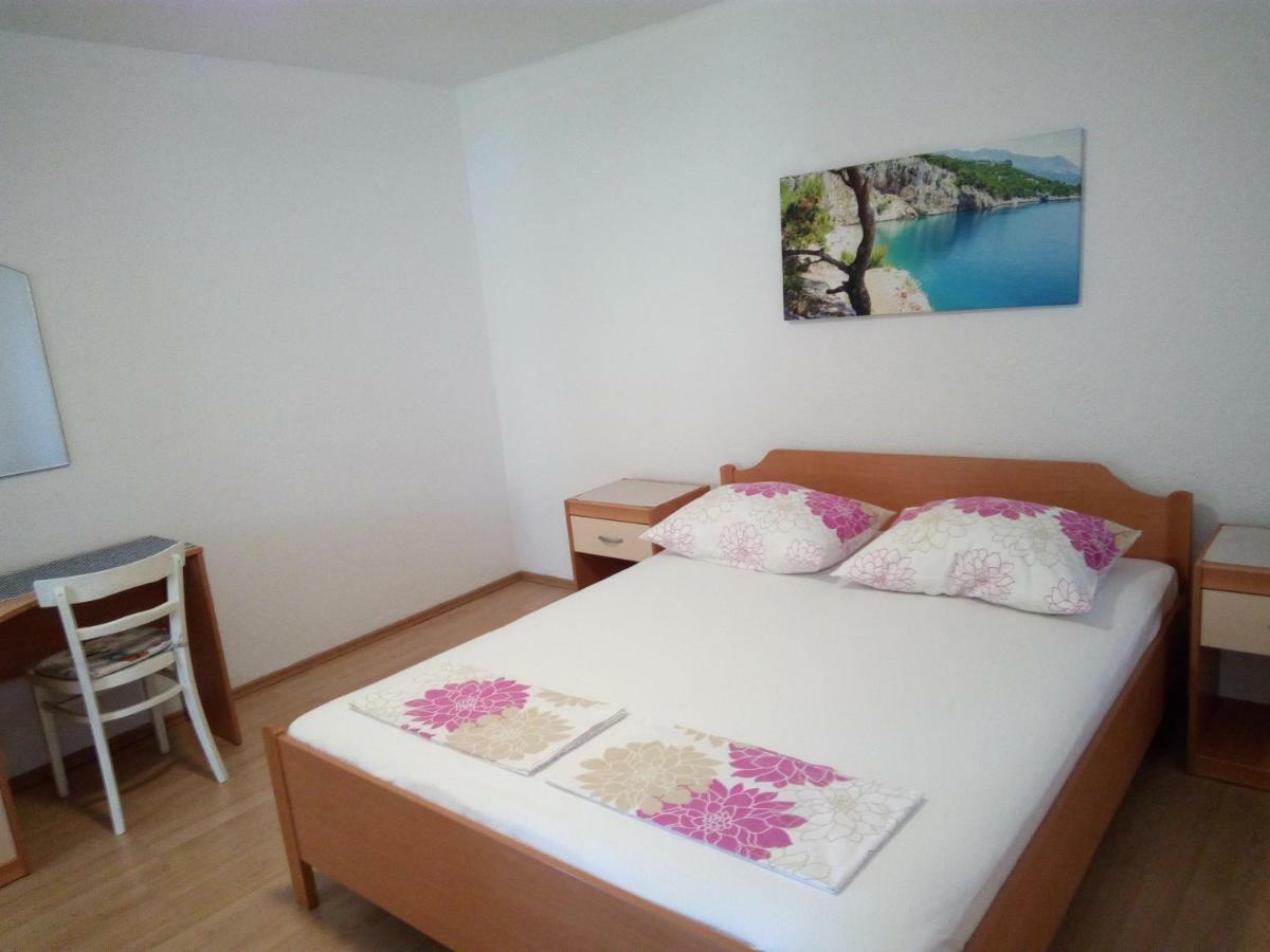 Apartmani Mileta Makarska