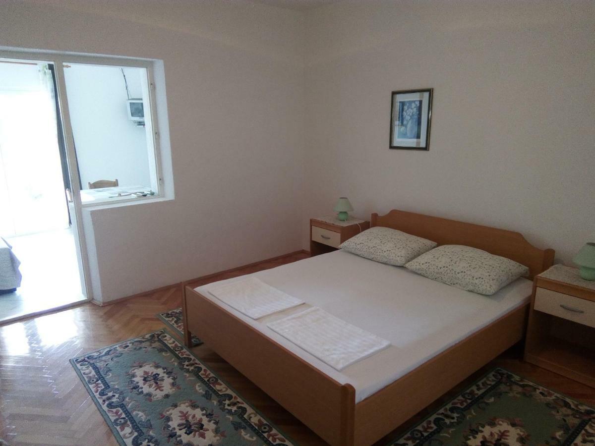Apartmani Mileta *
